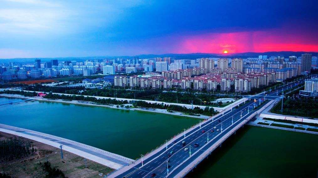 内蒙古自治区久盛中蒙药科技企业孵化众创基地,赤峰市久盛创新科技投资有限公司